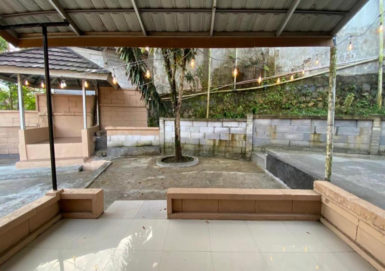 Villa Edwin Puncak Bogor Exteriör bild